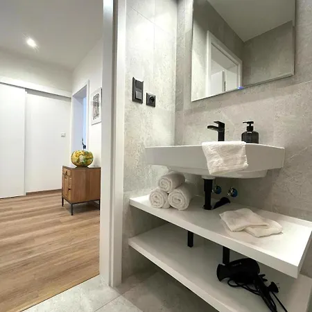 Matis 2 - Centrum アパート